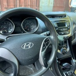 Hyundai Elantra - фото 4