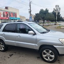 Kia Sportage 2.0 - фото 2