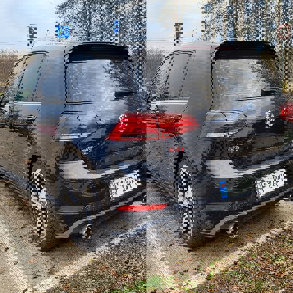 Volkswagen Golf 7.5 GTI Performance
