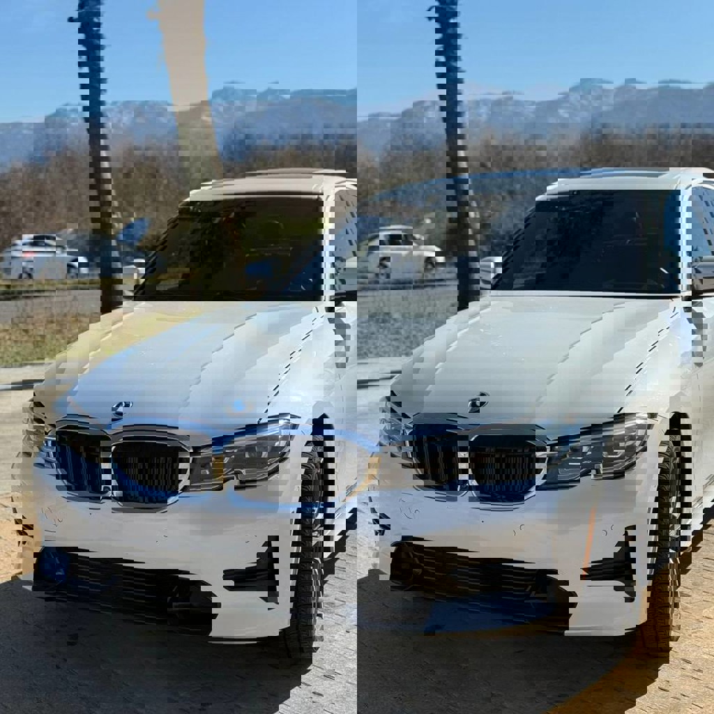 BMW 330i xDrive