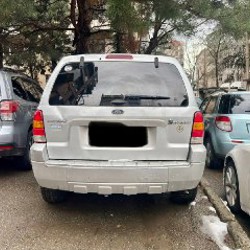 Ford Escape Hybrid - фото 9