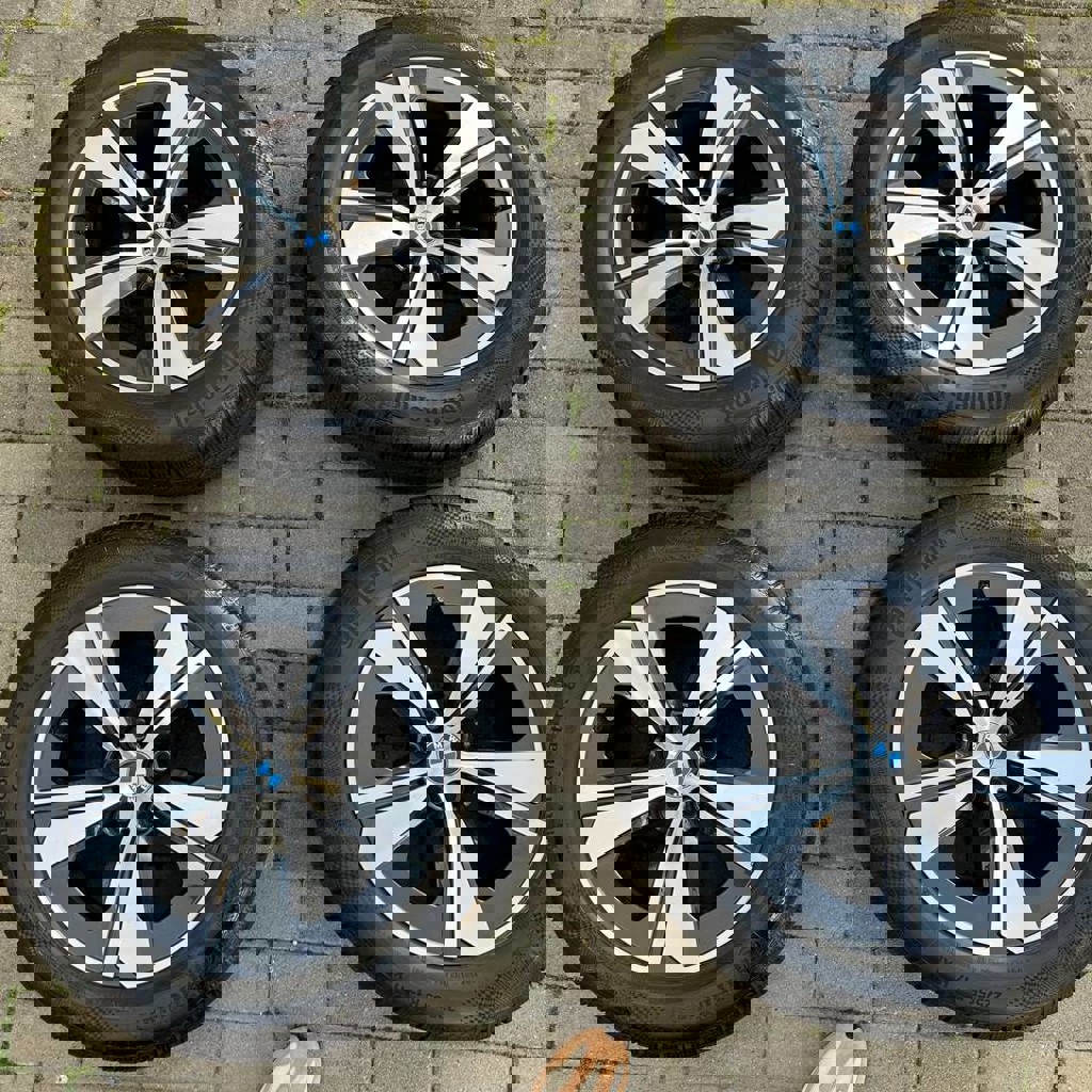 Диски с резиной для BMW