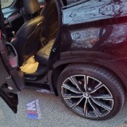 BMW X1 (F48) - фото 3