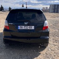 Honda Fit Sport - фото 4