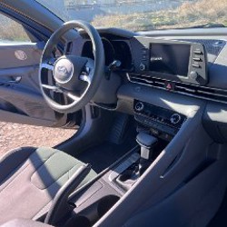 Hyundai Elantra - фото 4