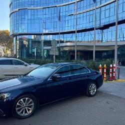 Mercedes-Benz E220d - фото 2