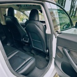 Tesla Model Y - фото 7