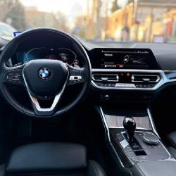 BMW 330i - фото 7