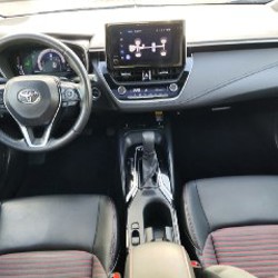 Toyota Corolla XSE Hybrid - фото 8