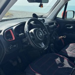 Jeep Renegade 2020 года Оранж эдишен - фото 2