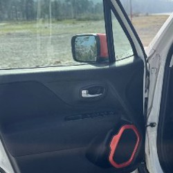 Jeep Renegade 2020 года Оранж эдишен - фото 10