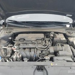 Hyundai Elantra - фото 4