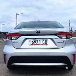 TOYOTA Corolla 1.8 hybrid - фото 6