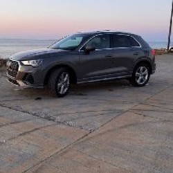 Audi Q3 2022 - фото 2