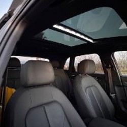 Audi Q3 2022 - фото 8