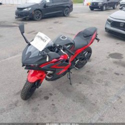 Kawasaki Ninja 500 - фото 7