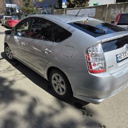 Toyota Prius 20 - фото 7