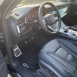 Audi Q7 - фото 5