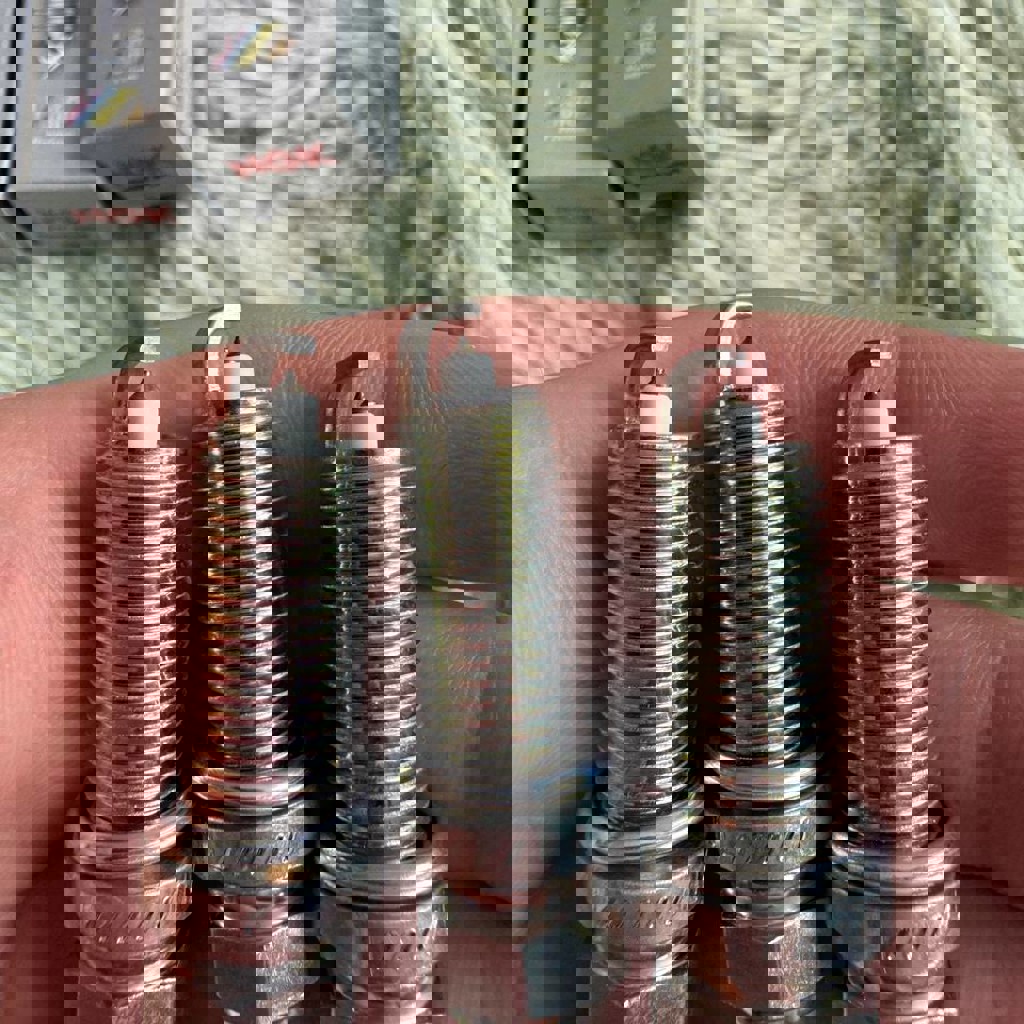 Свечи зажигания NGK ILKAR7B114912 LASER IRIDIUM