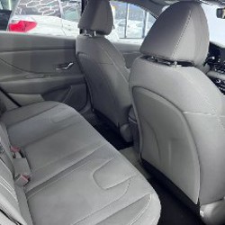 Hyundai Elantra - фото 5