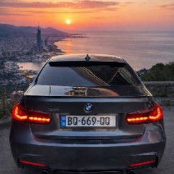 BMW 320 xdrive - фото 4