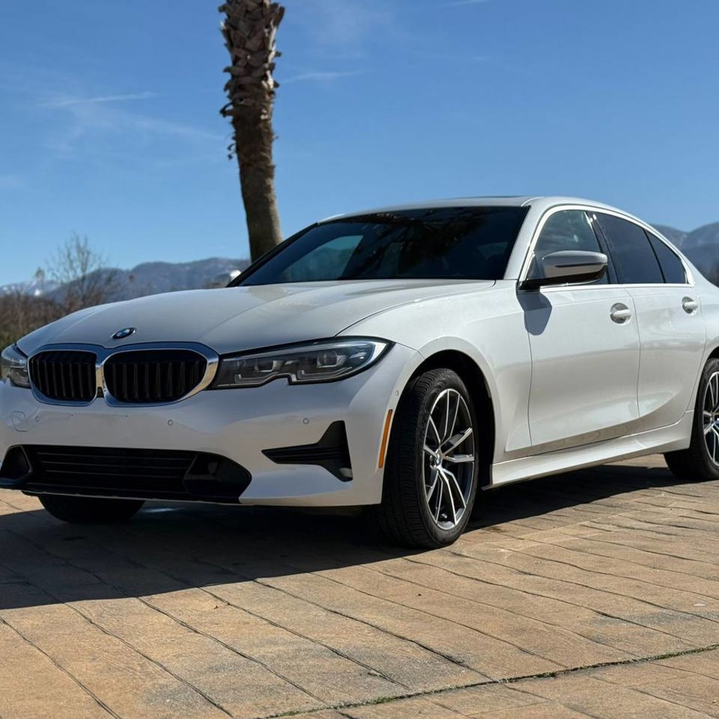 BMW 330i xDrive