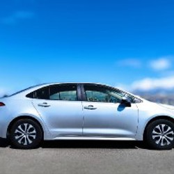 Toyota Corolla 1.8 Hybrid - фото 5