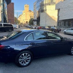 Mercedes-Benz E220d - фото 4