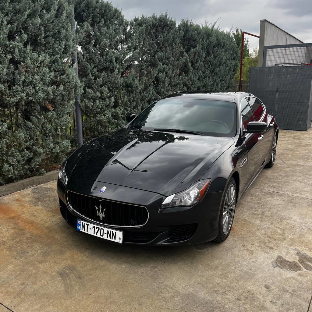 Maserati Quattroporte
