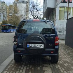 Jeep Cherokee Liberty - фото 3