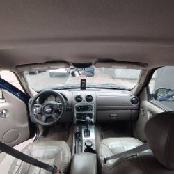 Jeep Cherokee Liberty - фото 5