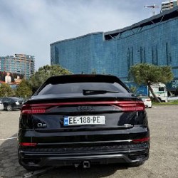 Audi Q8 S line Premium Plus - фото 6