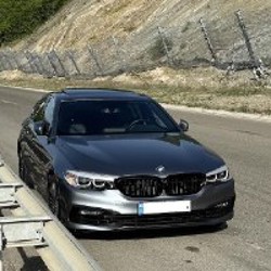BMW G30 540i - фото 4