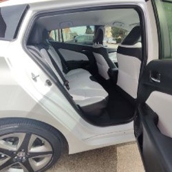 Toyota Prius XLE - фото 6