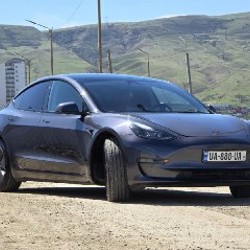 Tesla Model 3 - фото 2