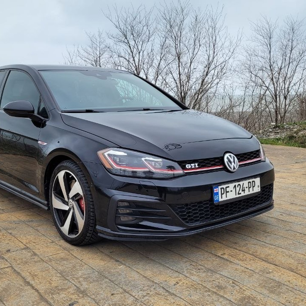 Volkswagen Golf 7.5 GTI Performance