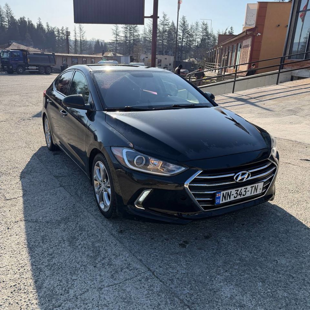 Hyundai Elantra SEL 2018