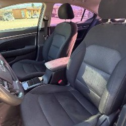 Hyundai Elantra SEL 2018 - фото 9