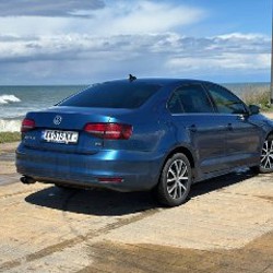 Volkswagen Jetta - фото 3