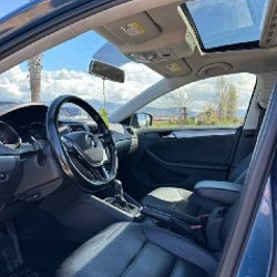 Volkswagen Jetta - фото 5