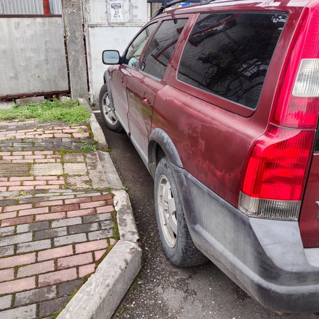 Volvo XC70
