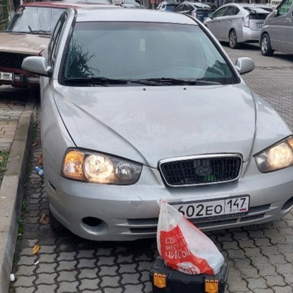 HUYNDAY ELANTRA