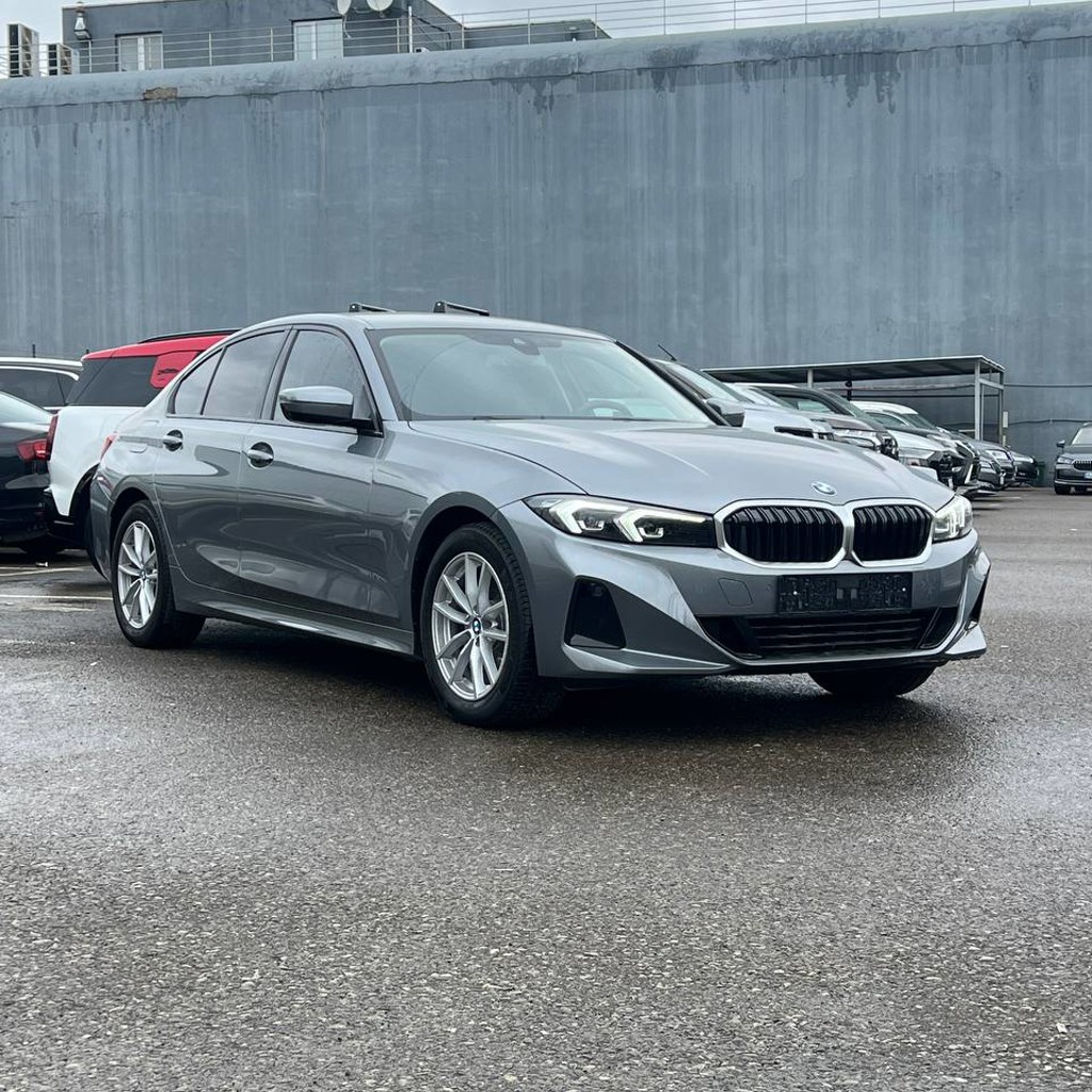BMW 318i 2024