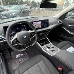 BMW 318i 2024 - фото 7