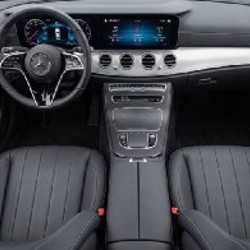Mercedes-Benz E350 - фото 4