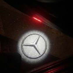 Mercedes-Benz E350 - фото 6
