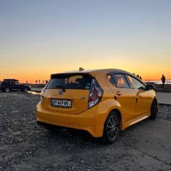 Toyota Aqua S - фото 3