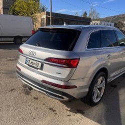 Audi Q7 Quattro Premium Plus - фото 4