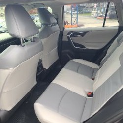 Toyota RAV4 Hybrid - фото 7