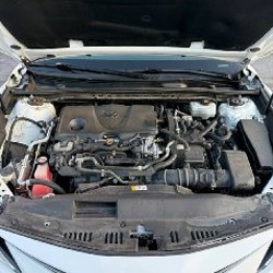 Toyota Camry 2020 LE - фото 4